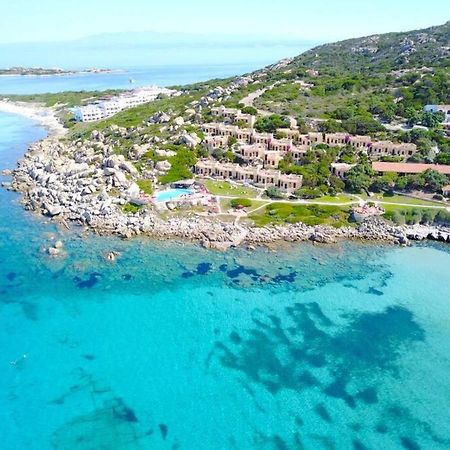 Appartamento A Baia Santa Reparata Luaran gambar